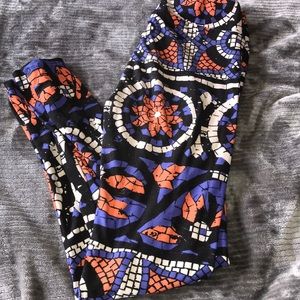 Like new lularoe leggings size os